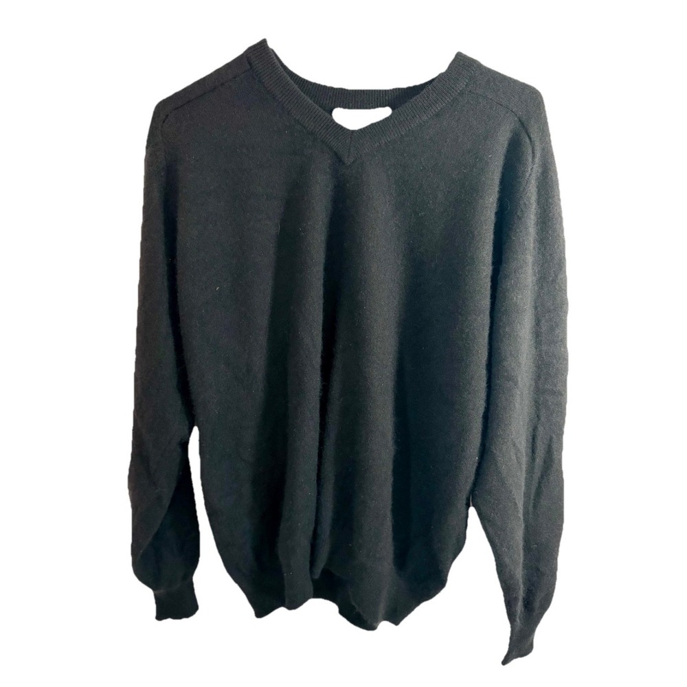 Daniel Bishop Sweater Black 100% Pure Cashmere V-Neck Men M Classic Luxury EUC